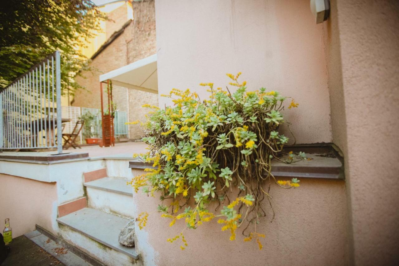La Corte Del Pratello Bologna Exteriör bild